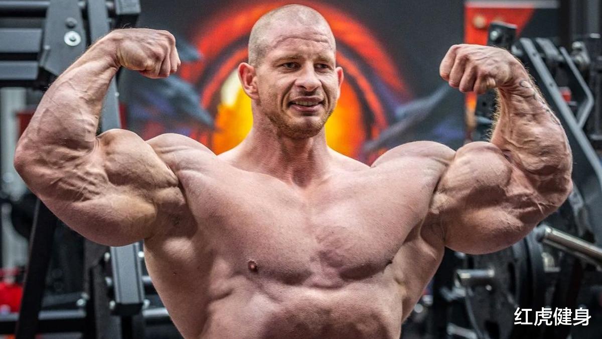 里佐|拿了!迈克尔·克里佐在意大利奥林匹亚业余赛赢得IFBB职业卡