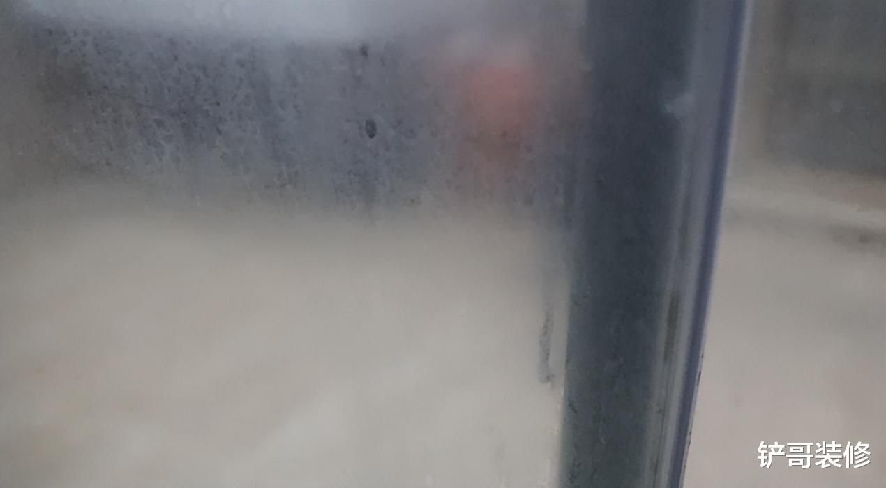 水龙头有“水渍”怎么办？教你正确方法：不用清洁剂，干净又卫生