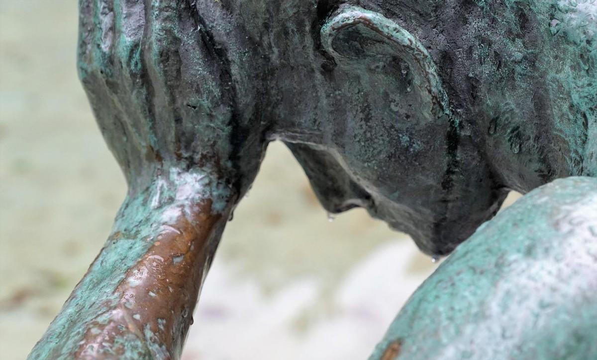 大学|大学毕业之后不包分配了，35岁又遇上公司优化：八零后招谁惹谁了