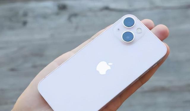 iPhoneSE|iPhoneSE3基本确认,苹果A15+5G,旧款小屏旗舰跌至新低加速退场