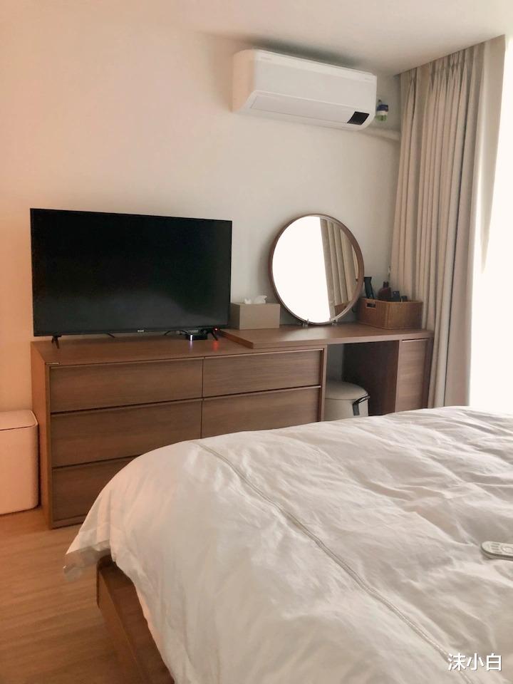 小夫妻“穷装”86㎡婚房火了,环保精致又甜蜜,软装的魔力真强大