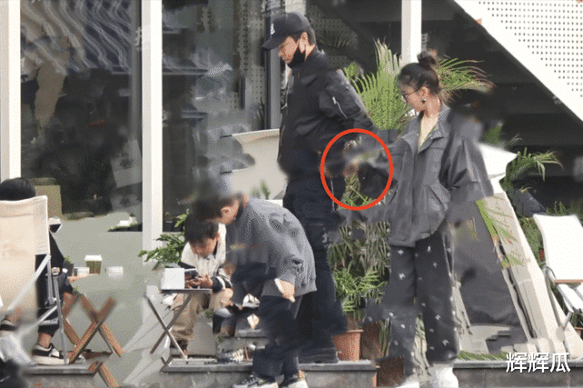 陈思诚|陈思诚新恋情曝光,对方年轻貌美不输佟丽娅