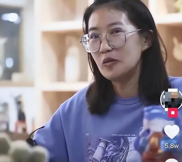 你后悔从事幼儿教育吗？面对这个犀利问题，不同幼师给出相同答案