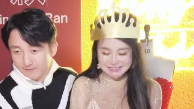 冉莹颖|冉莹颖38岁生日众星现身道贺！小肚微凸疑似怀孕，吴尊妻子抢镜