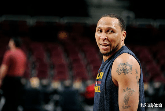 |NBA这5人的长相让人一言难尽！有人长得太着急 有人像外星人