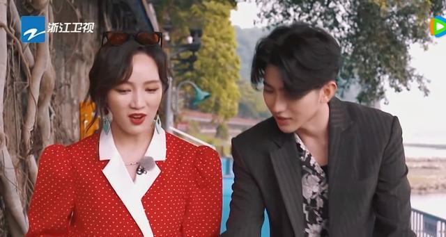 奔跑吧兄弟|《奔跑吧》首播口碑崩盘,12位嘉宾缺乏综艺感,游戏环节太无聊