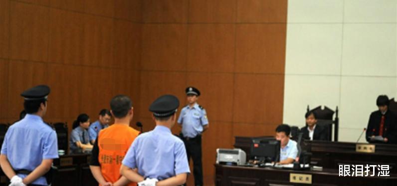 两位打工女子失踪,牛肉面却出现人体组织,真相大白食客集体洗胃