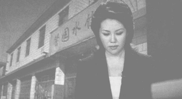 方静|央视女主播方静:一生未婚,身陷“间谍门”,患癌早逝痛了父母心