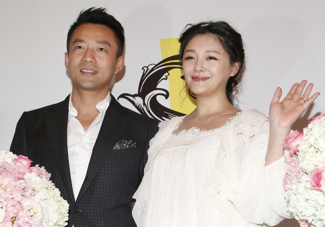 汪小菲|大S的男人：花开两朵人各有命，唯爱妈宝却看不起汪小菲？