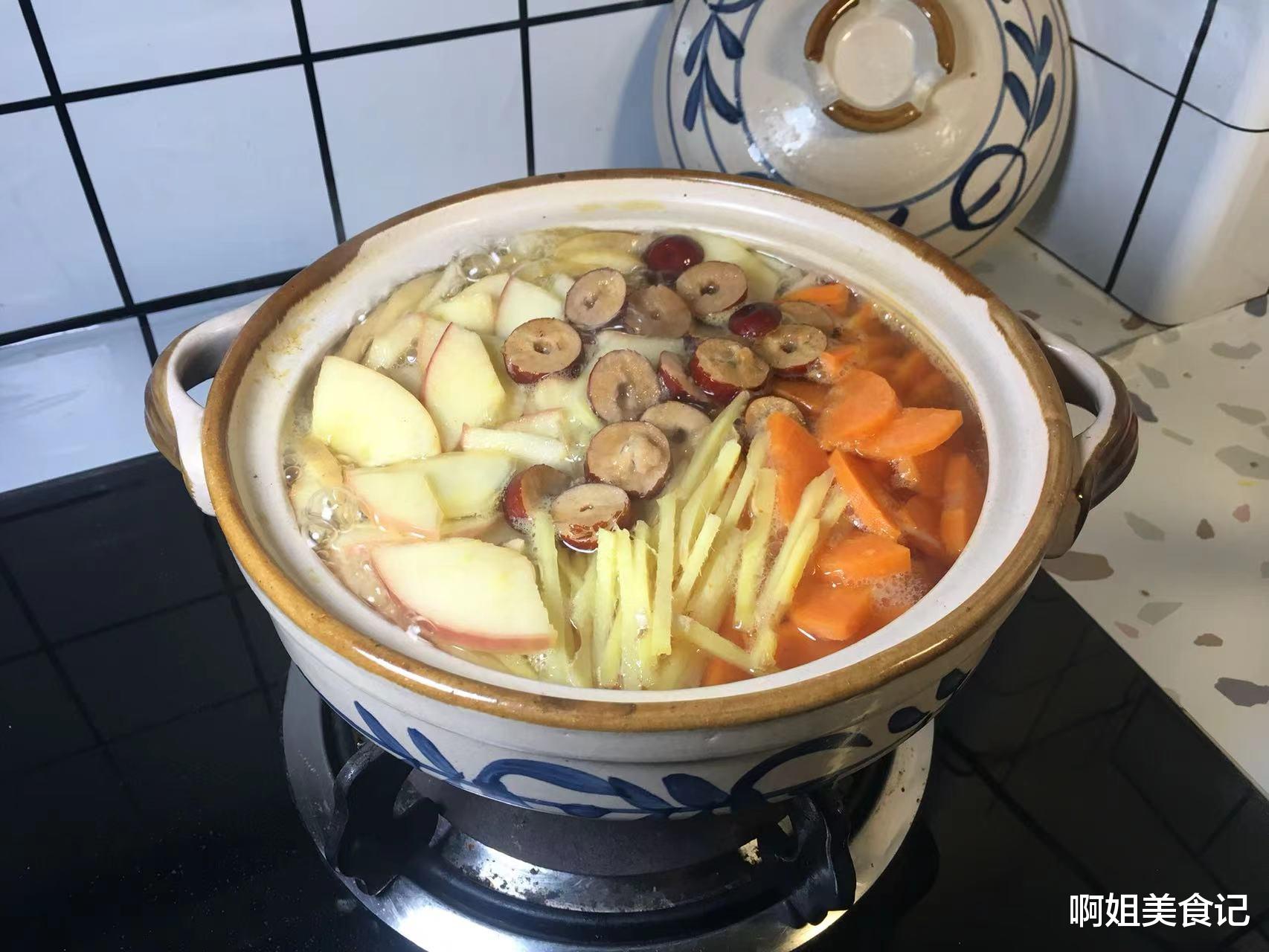 苹果 春天,苹果和胡萝卜煮一锅,作用太厉害了,解决了很多女人的烦恼