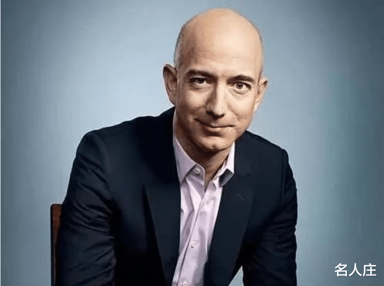 伊隆·马斯克|贝索斯：低调前半生，55岁已成秃头放飞自我，只因有漂亮女友相伴