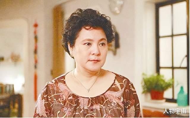 张芝华|她是演员郭凯敏前妻，容貌端庄演技精湛，二婚嫁画家与前夫各自安好