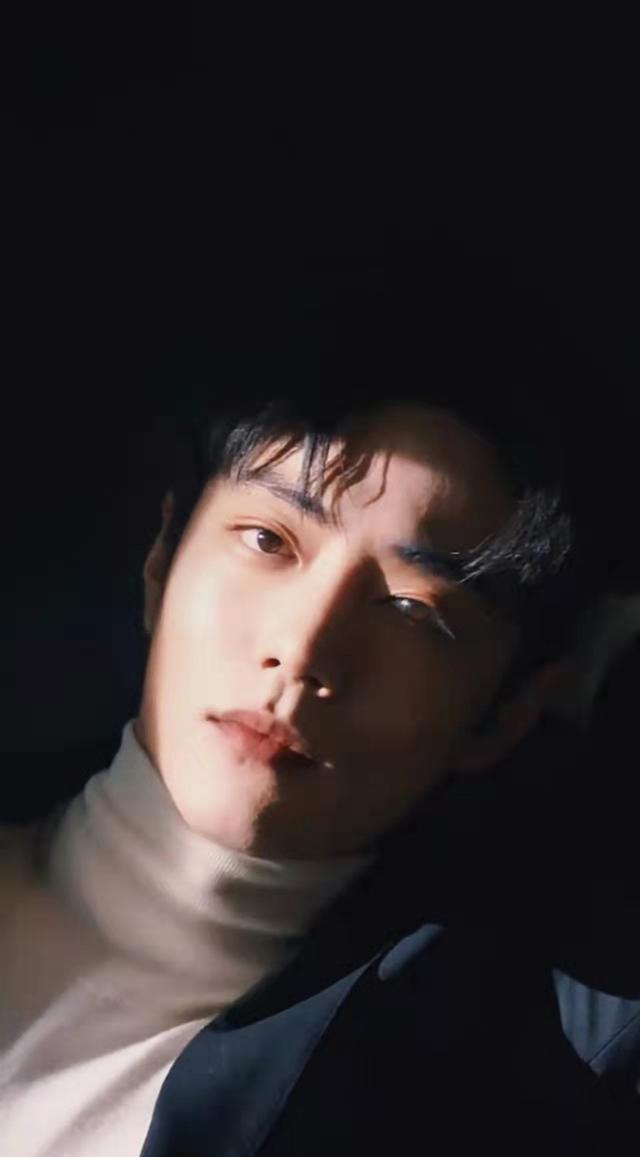 江苏卫视春晚|春晚无肖战,上两个热搜跟春节有关:用水果谐音梗拜年,好有创意