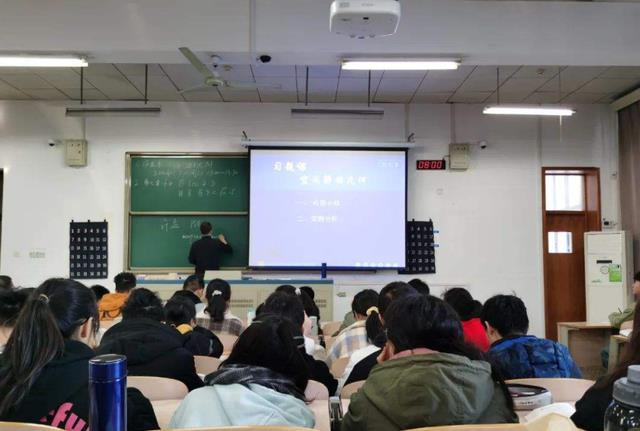 大学生|为什么很多企业拒绝招收三本生？并非是学历歧视，背后原因很真实
