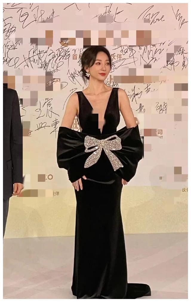 明星 金鸡奖明星生图盘点!有人脸泛油光,有人皮肤黝黑也有人惊艳四座