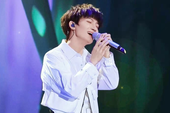 张雨绮|孙悦惊喜加盟芒果台春晚，嫁豪门隐退七年，帅气儿子14岁已开画展