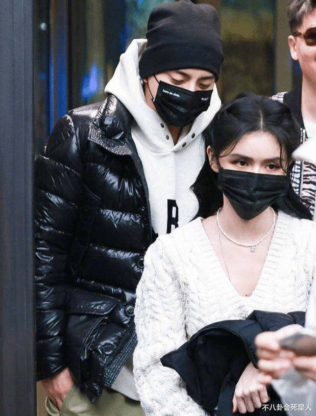 蔡卓宜|这些动脸的“例外”:塑料假脸、全脸整骨,如今个个成自然美人