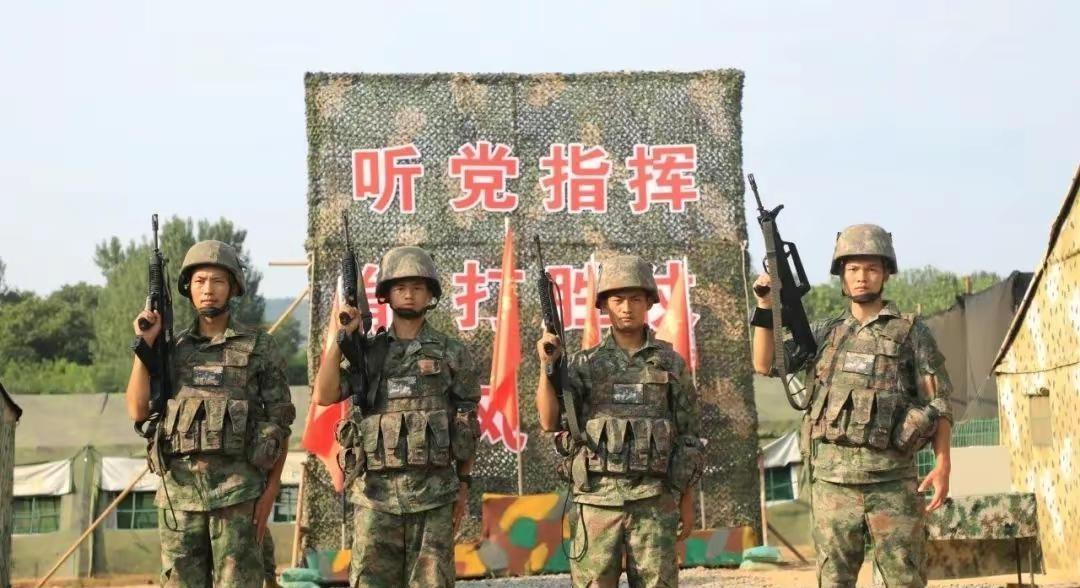 张旭东上将，发出最强音，中将到上将仅用2年，曾是阅兵副总指挥