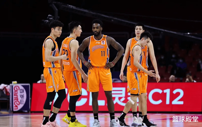 篮网队|别以为广厦稳晋级了！名记曝内幕，上海砸重金鼓励全队，钞能力！