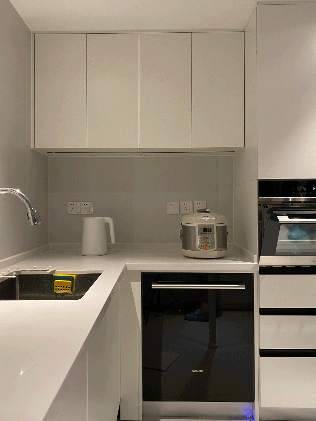 真厉害!60㎡「奇葩老房」改造,两室变三居,还有超强收纳,晒晒