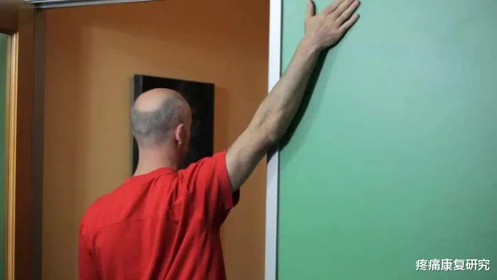 血栓|肩胛下肌痛还按不到?几个拉伸就能缓解