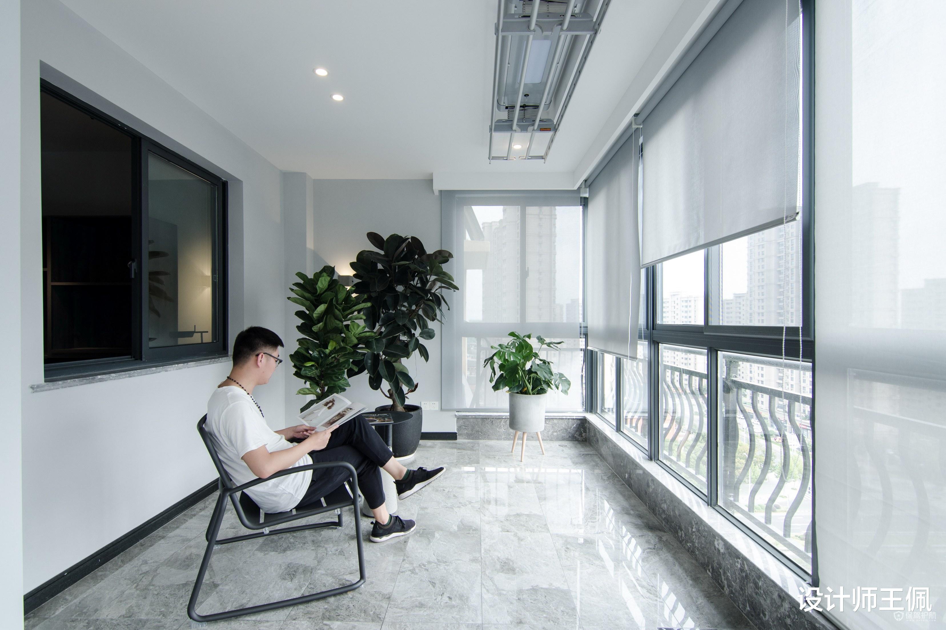 曾风靡一时的“封阳台”，现在却饱受吐槽！果然还是会被时代淘汰