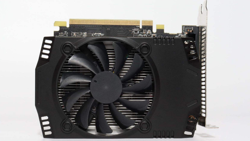 笔记本|如果有6800低一档的卡就更好了,3070的8G显存,确实不够厚道