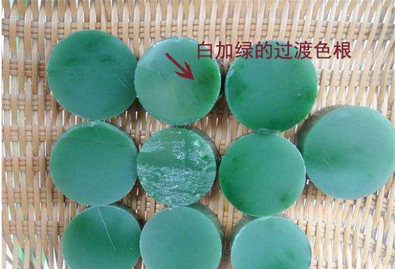 菊花一角|碧玉中最有潜力的“白”!