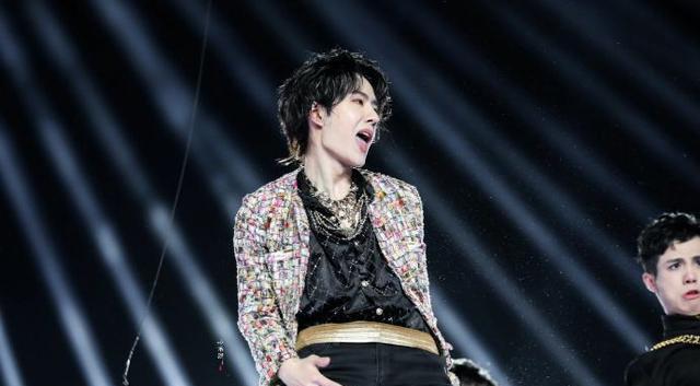 王一博|王一博否认嫖娼传闻目前已报案,造谣者必将为自己的行为付出代价