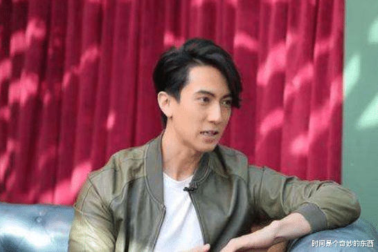 星月对话|《星月对话》,好像说了点啥, 又好像啥也没说的访谈节目