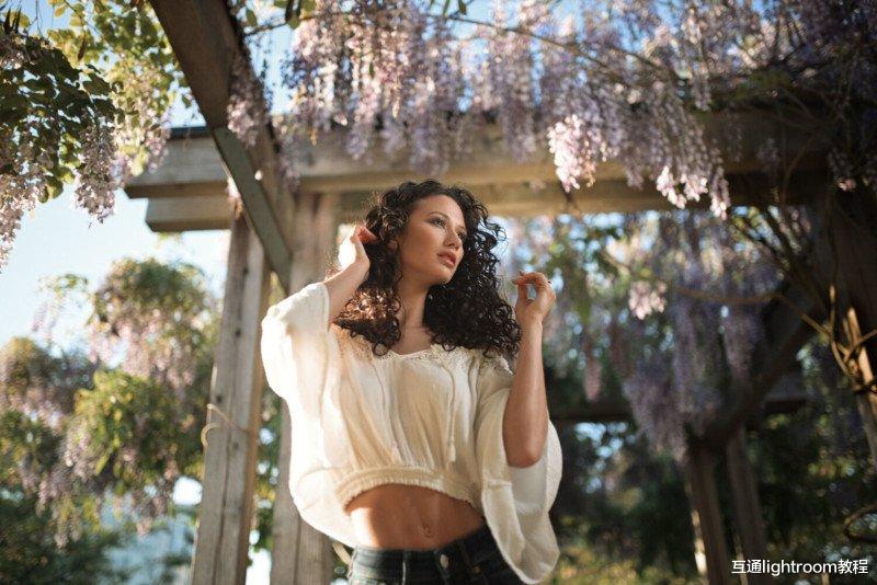 人像摄影怎么选择背景,掌握这几点技巧,你也可以拍好人像照片!