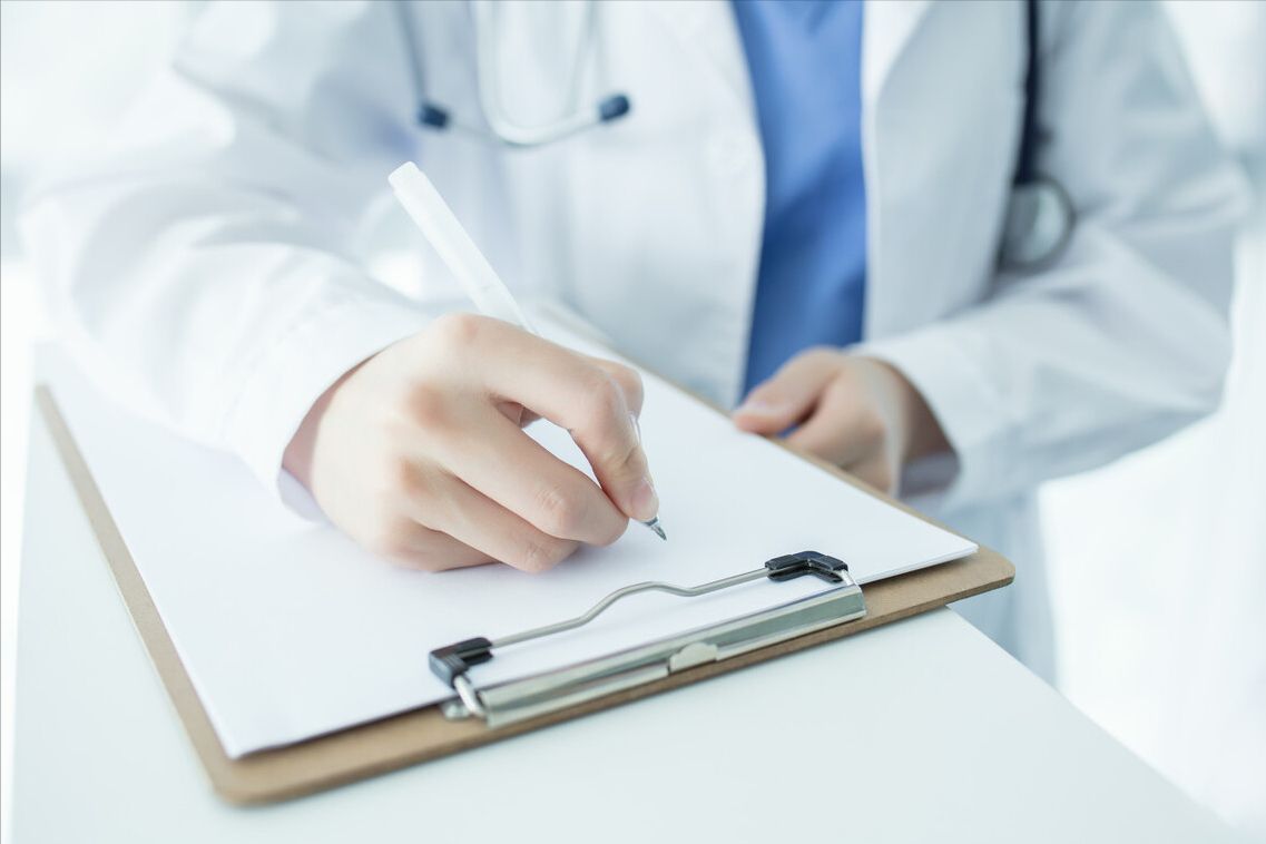 红糖|45岁后是寿命转折期,身上3处地方越“干净”,暗示生命越长