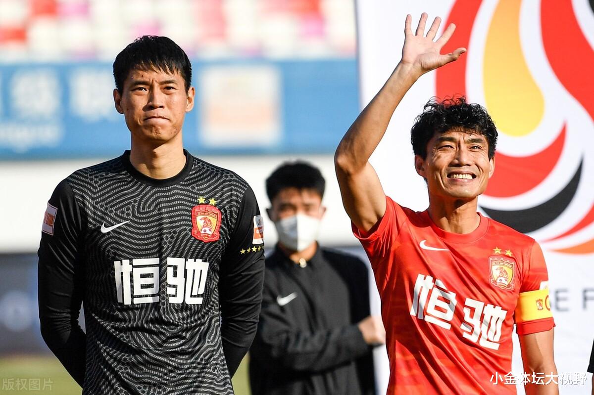 北京国安|大手笔！国安一口气续约半个队，80万签25岁前锋，长春签广州门将
