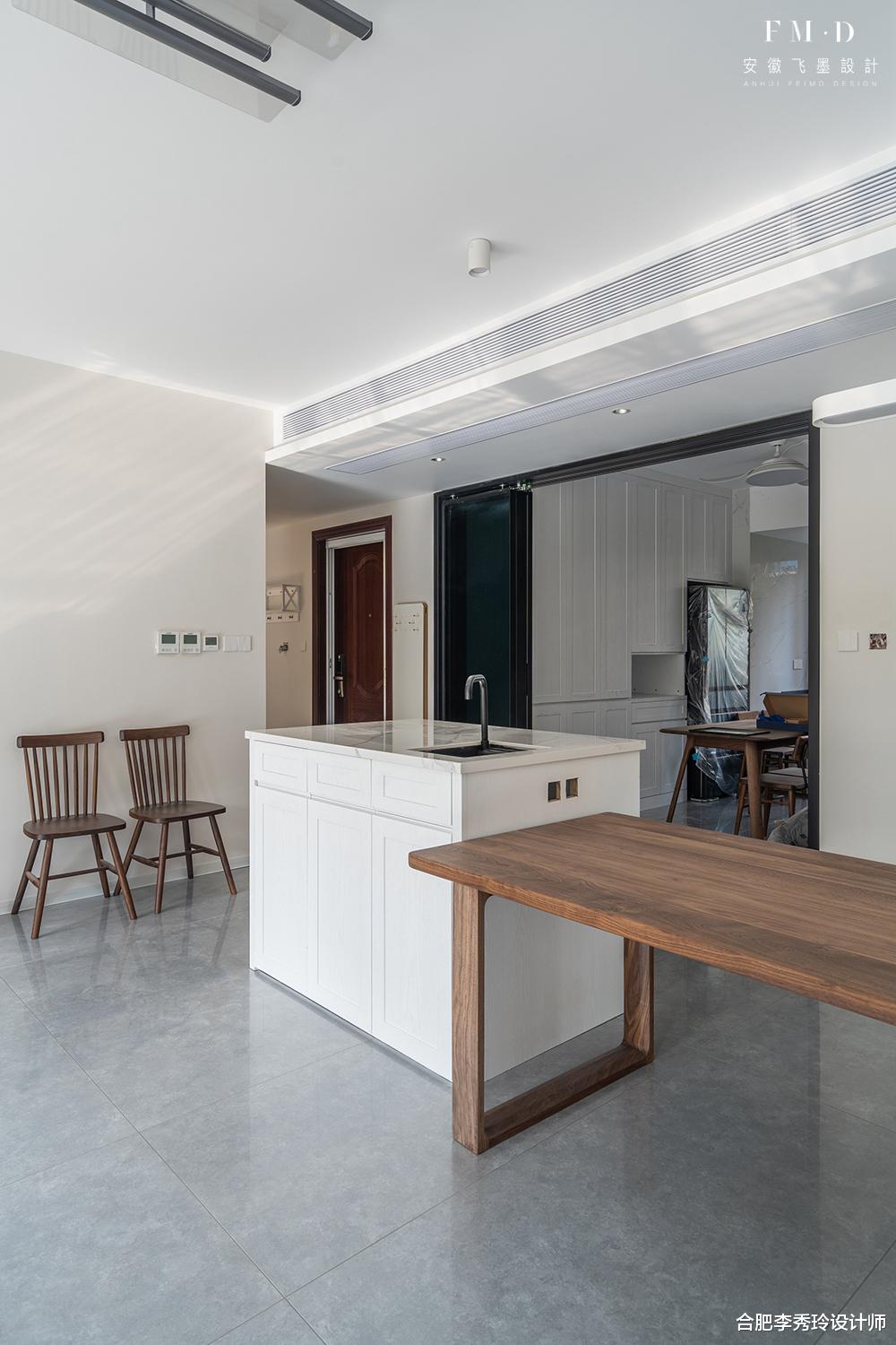 碧桂园买套底复式,装修用了3招:一楼明亮地下室大气,值得借鉴