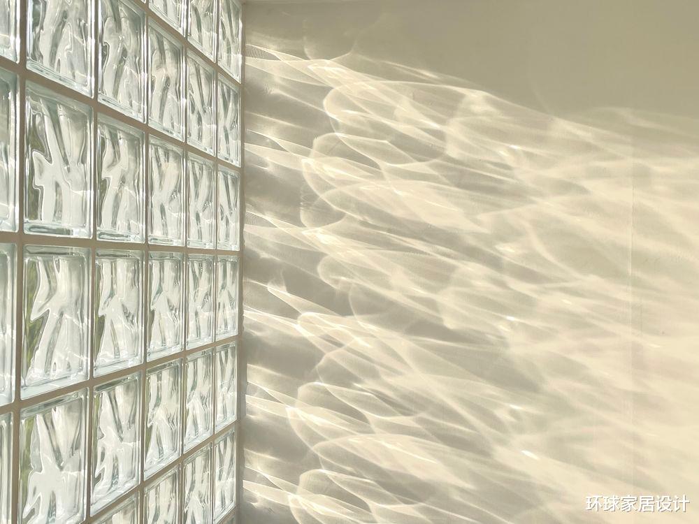 你们封阳台的方法早就过时了!聪明人都这样设计,好看又实用!