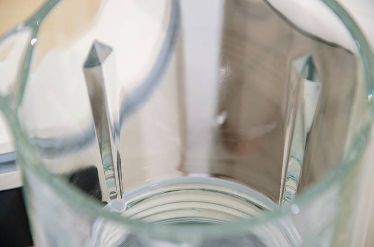 破壁机|高颜值、多功能、低噪声——七彩叮当静音破壁机