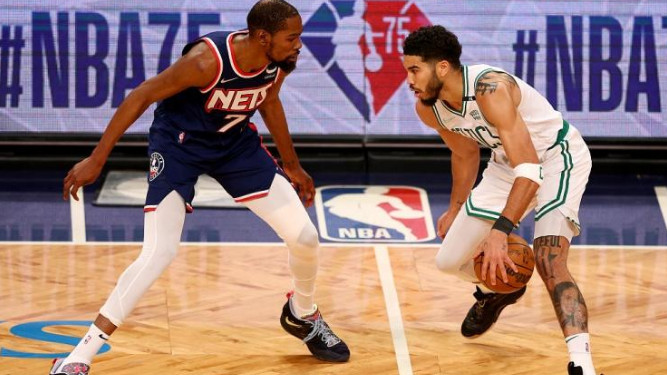 再见了篮网？湖人2换2交易方案出炉，球迷直呼：联盟直接大结局