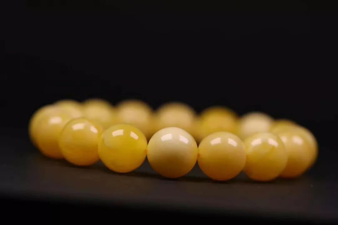 琥珀蜜蜡|你的蜜蜡为什么没有松香味？