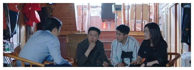 小姐姐|《不期而至》除了真假高峻外，阮真真身边最可疑的人是老严