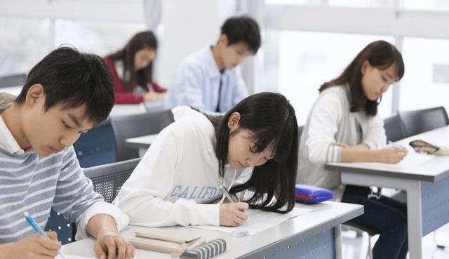 |放弃民办三本，去公办专科后才恍然，真庆幸自己当初没选错！