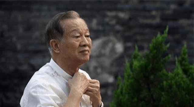 鬼真的存在吗？如果碰上该怎么办？曾仕强：我14岁曾经历过