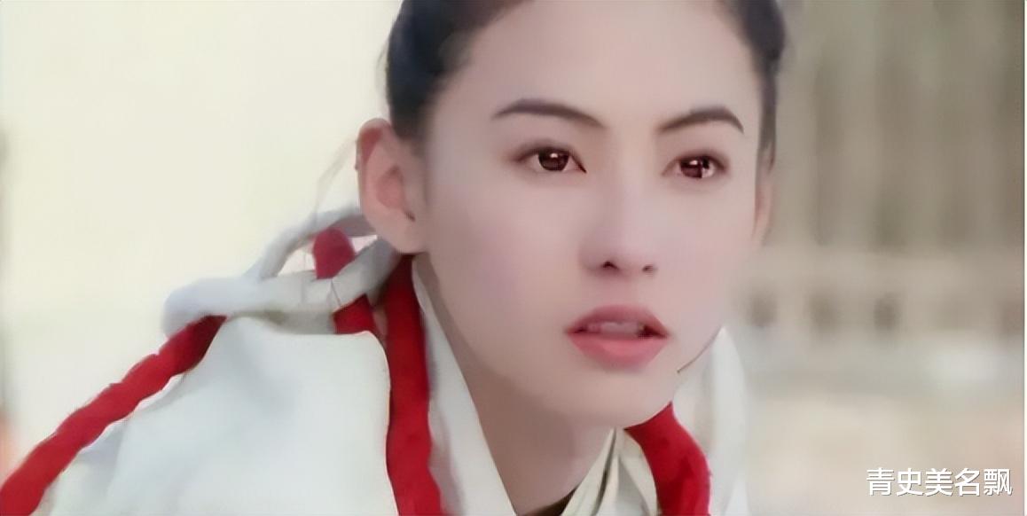 迪丽热巴|鼻子长得好,颜值差不了,9位女星侧颜照,没有对比就没有伤害