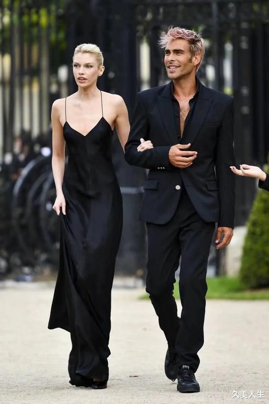 可儿与希尔顿“大小姐”同框,表姐这是跟谁表白呢?