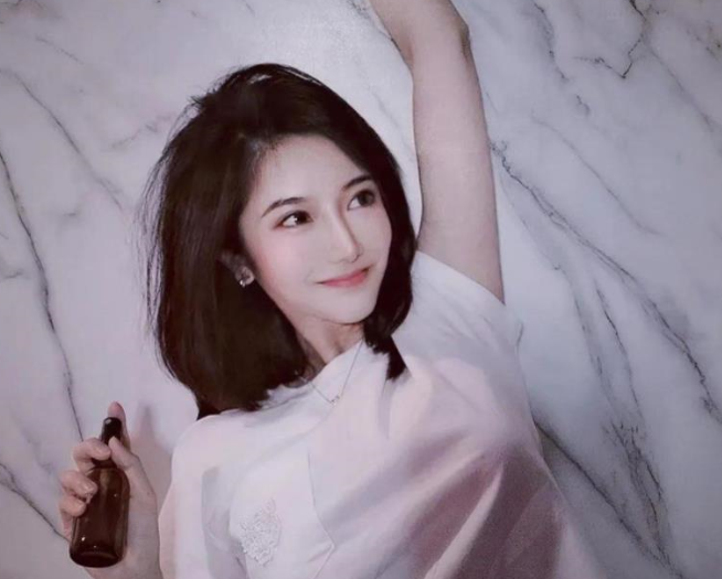 清华大学|她是高考“双料状元”,还是清华最美校花,却因颜值备受质疑