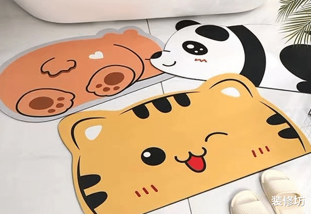 建议:卫生间再大,也别装毛巾架,学学年轻人的做法,干净又卫生