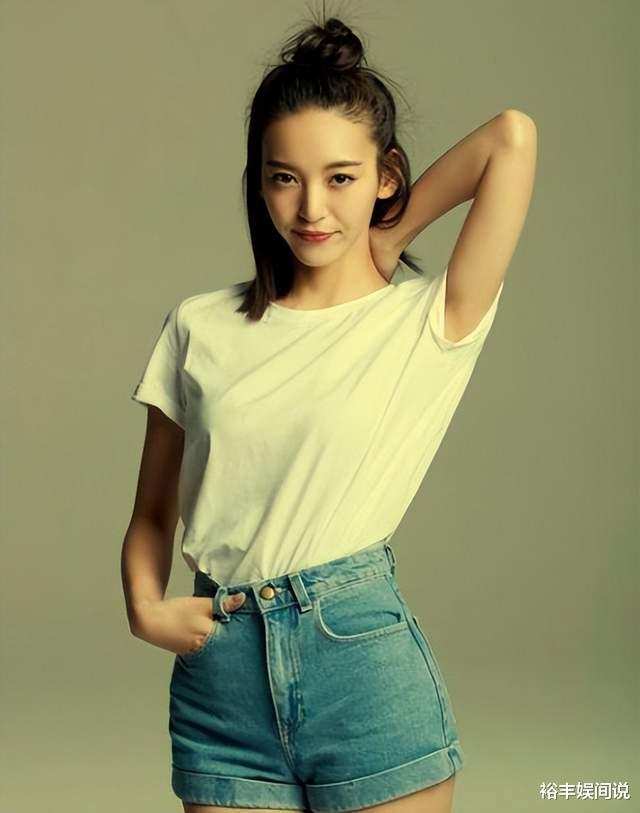 |47岁刘恺威被曝疑似新恋情！牵手小17岁女演员，对方去年曾结婚