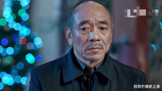 笑果文化|三看《鸡毛飞上天》热衷棒打鸳鸯的陈金水,看人的眼光到底有多毒