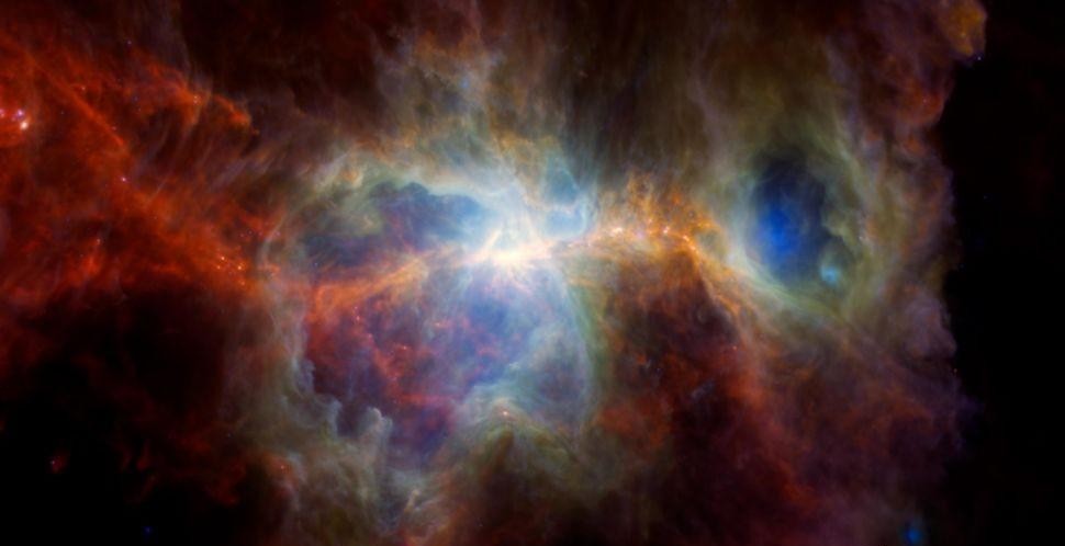 猎户座星云图像讲述了恒星死亡和重生的戏剧性故事!
