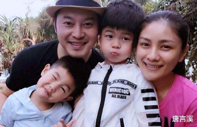 薛佳凝|八位人到中年的女星:嘴突、瘦脱相、眼窝深陷、肉眼可见的衰老