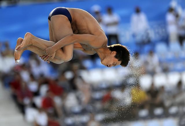 田亮|开除田亮,把郭晶晶送上裁判席,周继红到底什么来头?